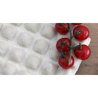 Ravioli tomate mozza olive surgelés en sachet de 1kg