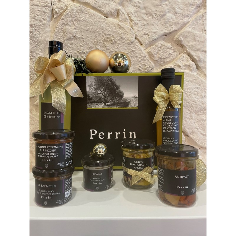 boîte à chapeau composée de 8 produits autour des saveurs nicoises