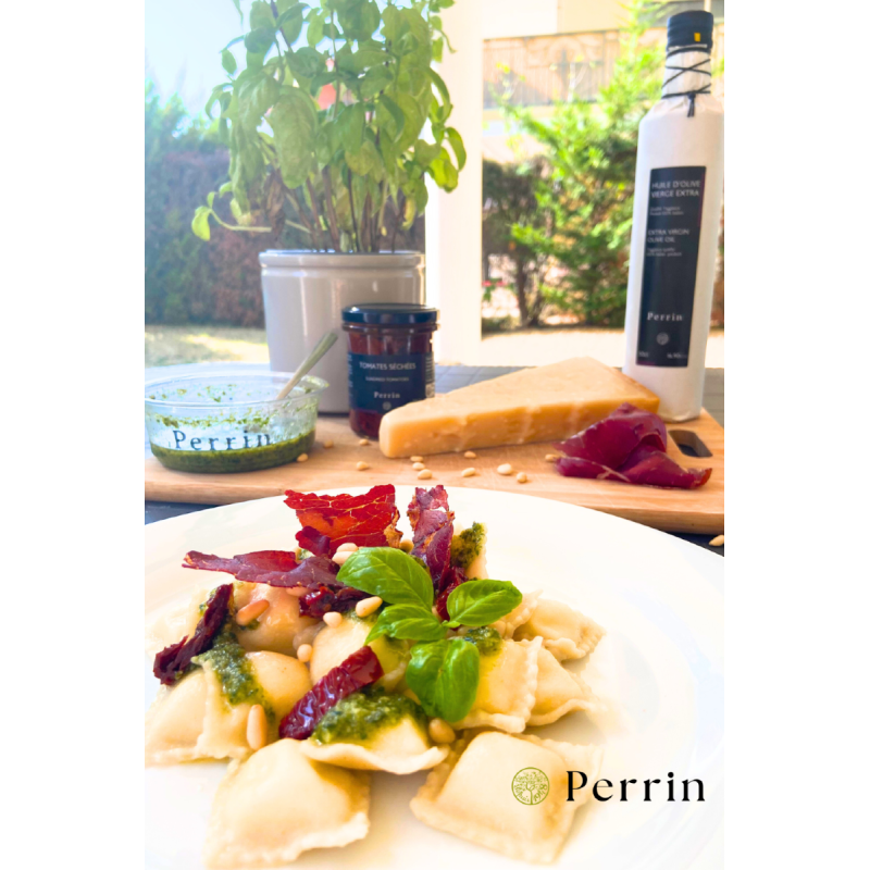 Ravioli de printemps à la ricotta et au basilic frais
